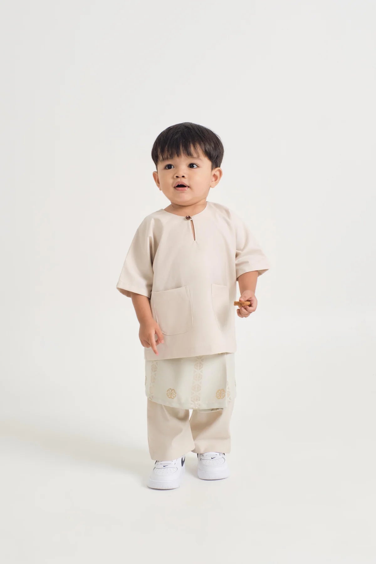 BAJU MELAYU TELUK BELANGA - ECRU BEIGE