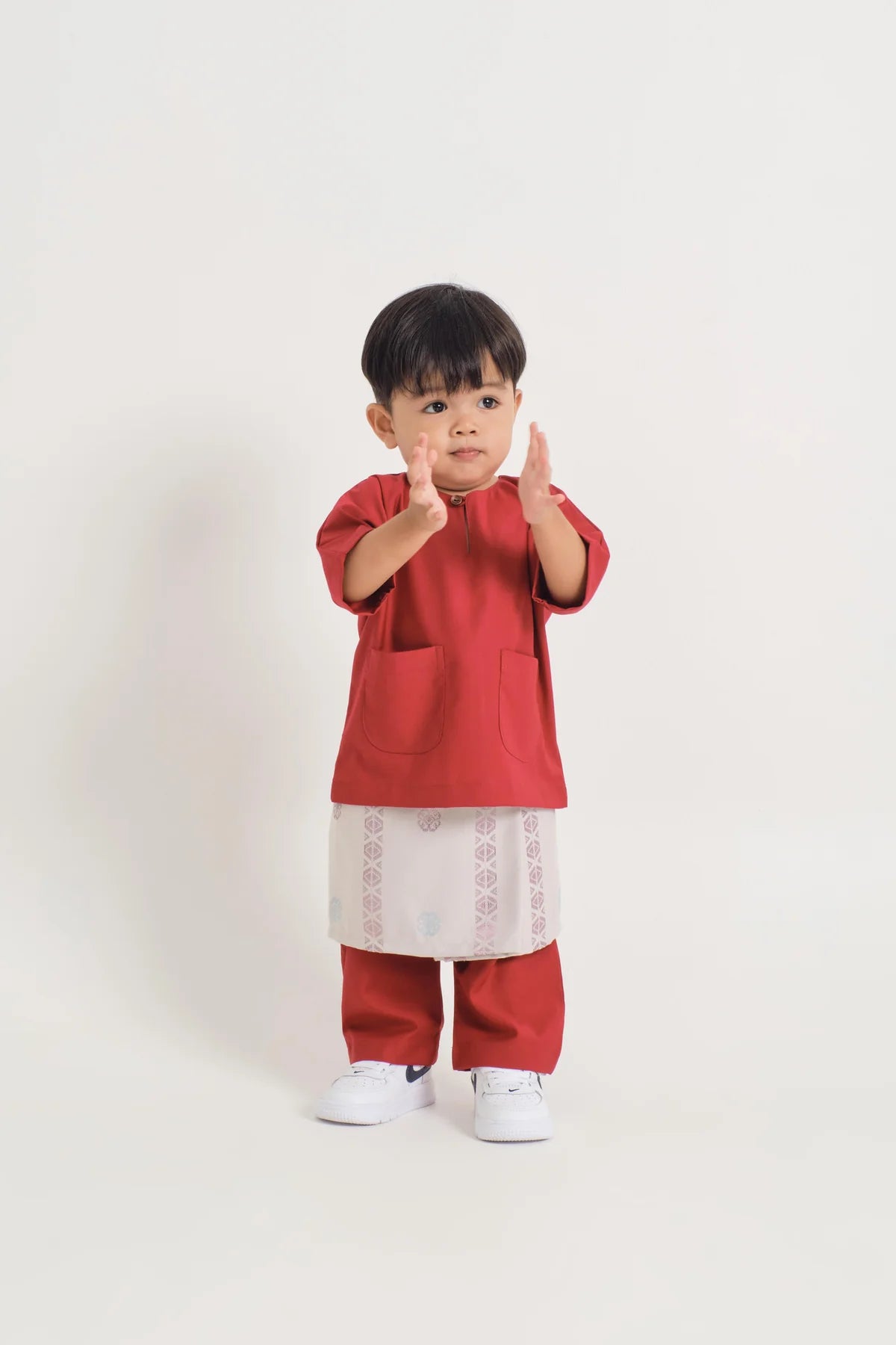 BAJU MELAYU TELUK BELANGA - CRIMSON RED