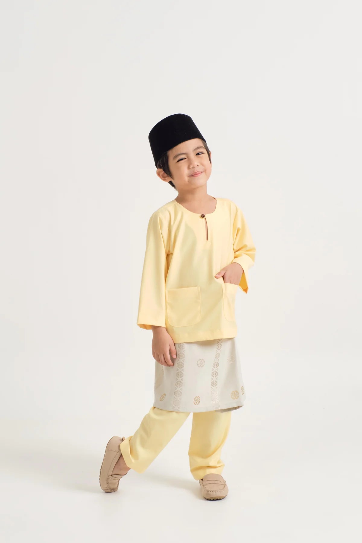 Baju Melayu Teluk Belanga