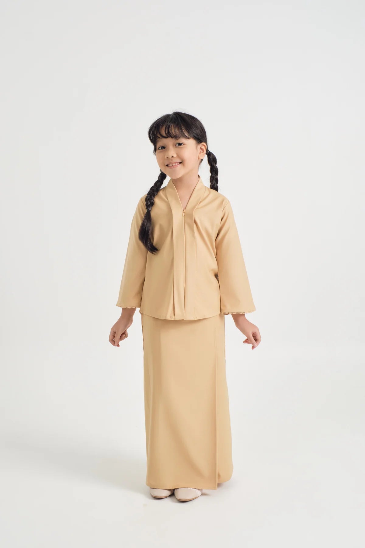 GIRL KEBAYA - GOLDEN ROD