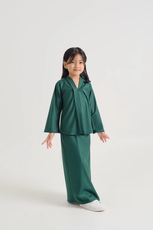 GIRL KEBAYA - EMERALD GREEN